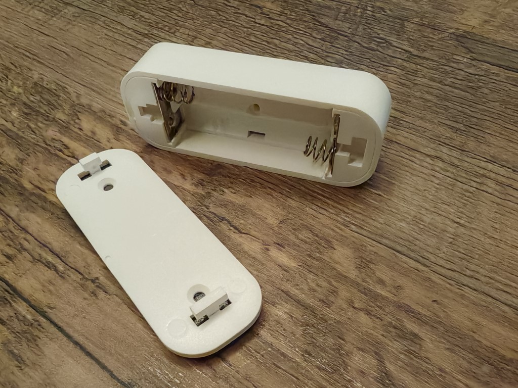 Rückseite des HOBEIAN ZG-204ZV